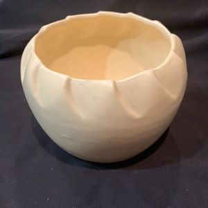 Vintage Yellow Planting Pot Made By White Pottery M-1